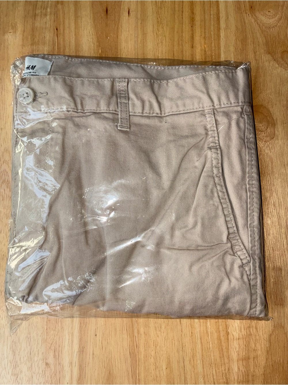 H&M Men’s Regular Fit Chino Shorts Beige Khaki Size 36 Stretch